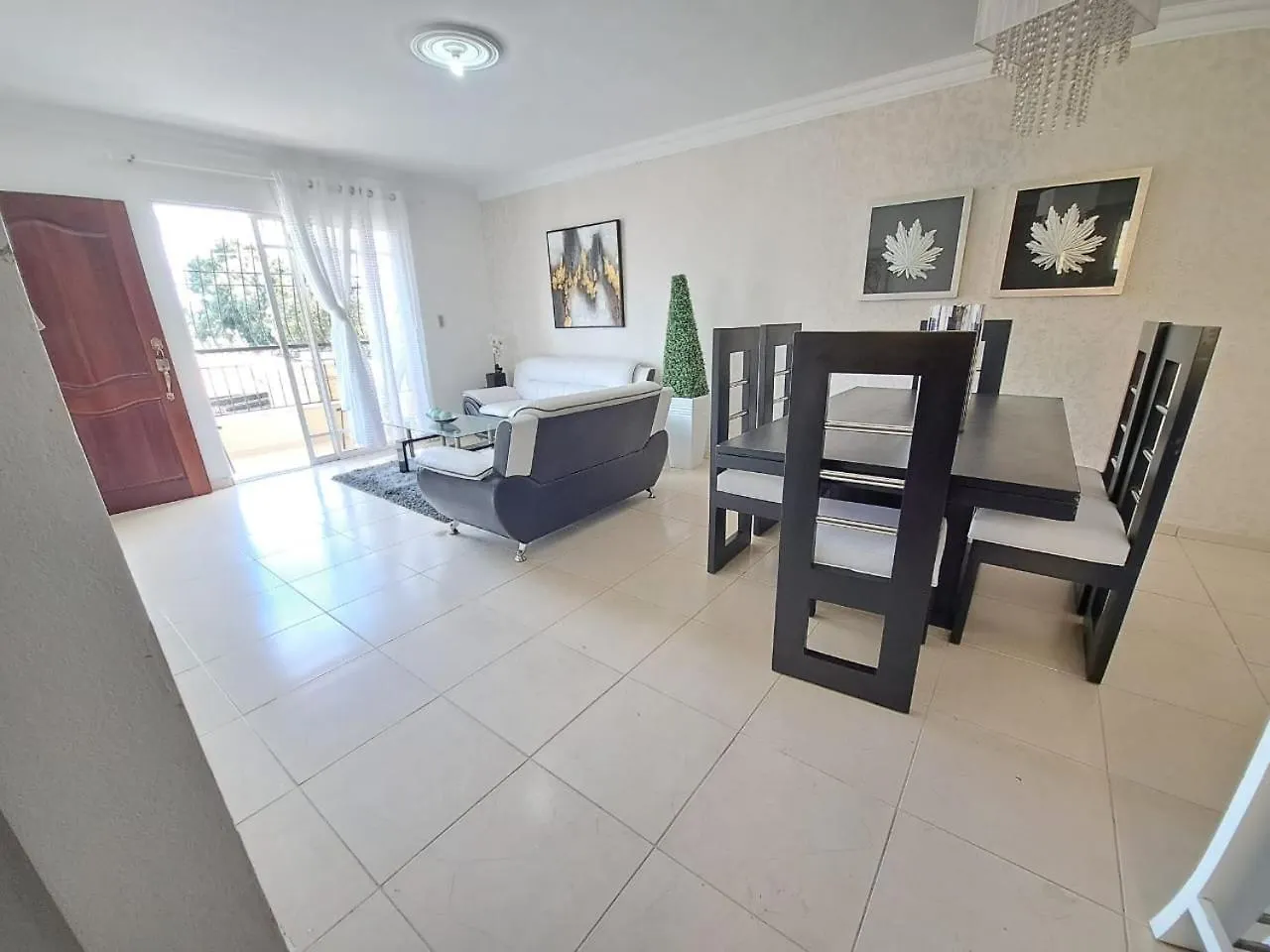 Centrico A 2 Minutos De Union Medica Appartement Santiago De Los Caballeros Dominicaanse Republiek